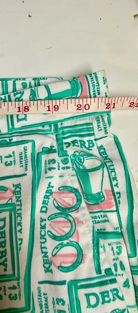 Vineyard Vines Kentucky Derby Ticket Print Breaker Pants men’s 40x32